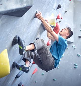 (1080px 72dpi) TCH Plymouth (CLIMBING) ©Rob Battersby 14.jpg